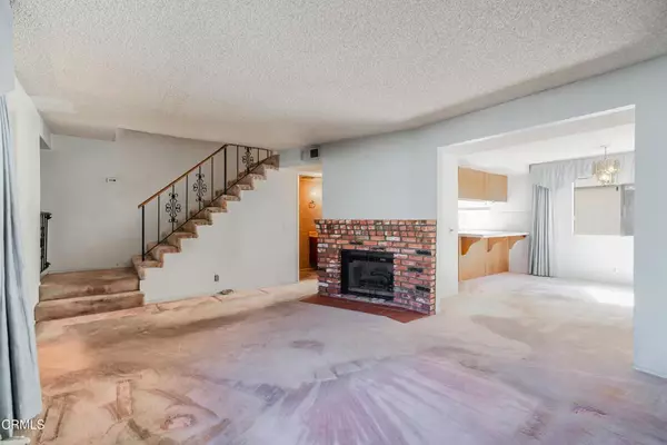 Alhambra, CA 91801,204 E Bay State Street #E