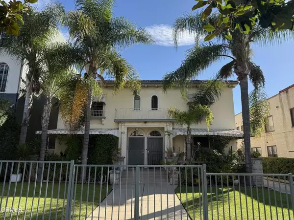 144 S Berendo Street, Los Angeles, CA 90004