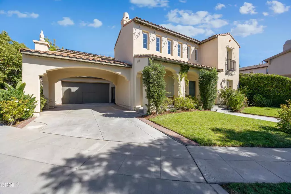 Altadena, CA 91001,827 W Heritage Oak Court