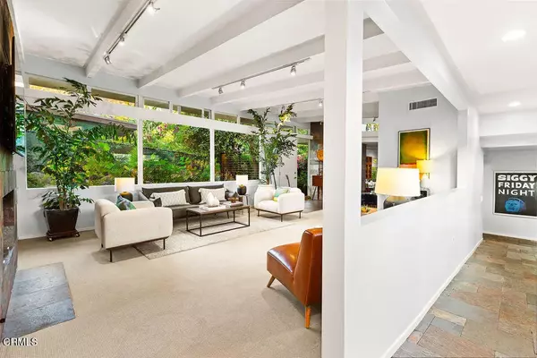 Sierra Madre, CA 91024,342 Camillo Road