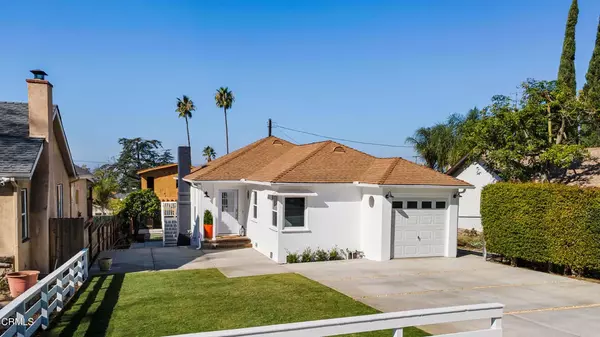 Los Angeles, CA 91042,10437 Helendale Avenue