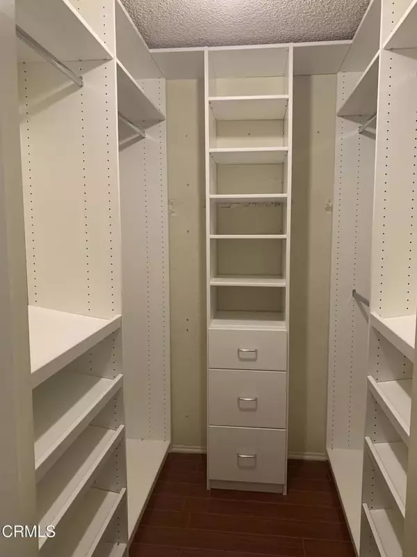 Glendale, CA 91206,515 N Jackson Street #211