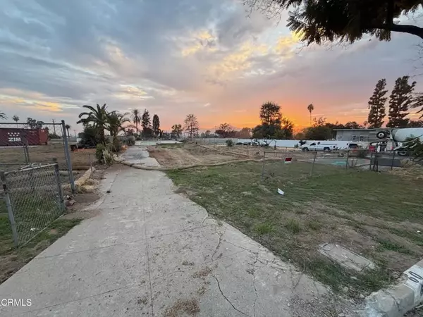 Altadena, CA 91001,60 W Palm