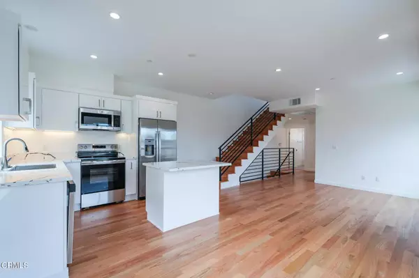 Los Angeles, CA 90042,517 N Avenue 50