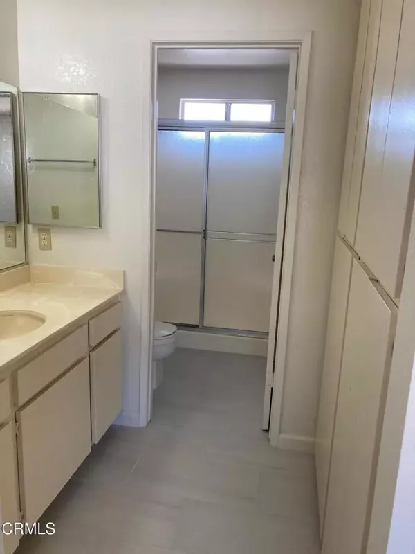 Alhambra, CA 91801,22 N 5th Street #4