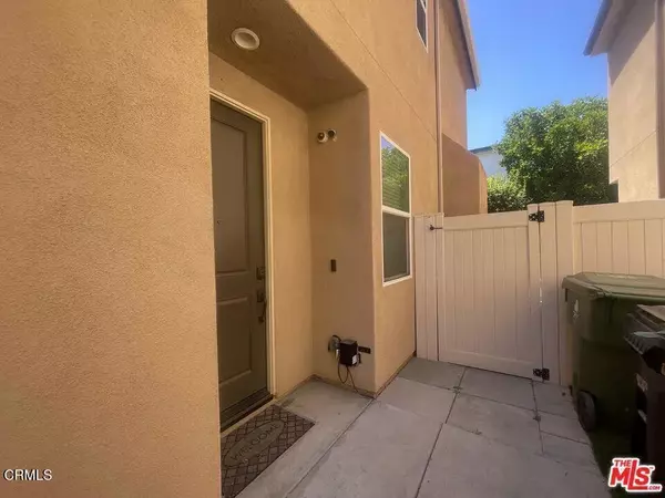 7937 N Keer Drive, Los Angeles, CA 91335