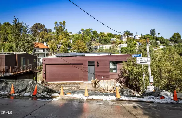 Los Angeles, CA 90065,596 Quail Drive