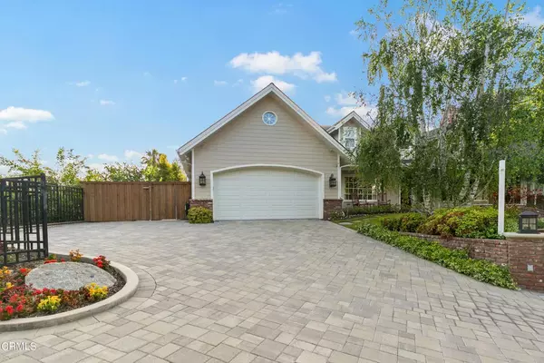 La Canada Flintridge, CA 91011,2039 Tondolea Lane