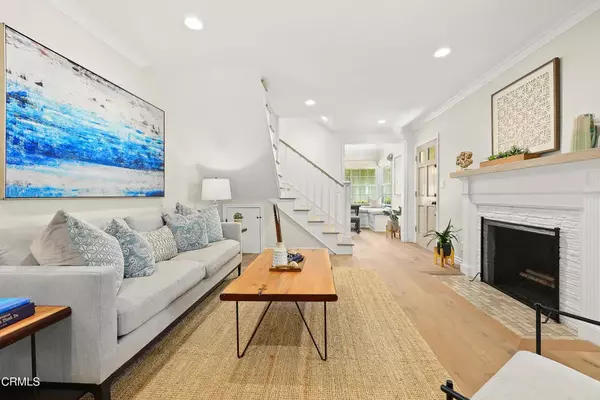 La Canada Flintridge, CA 91011,4737 Alminar Avenue