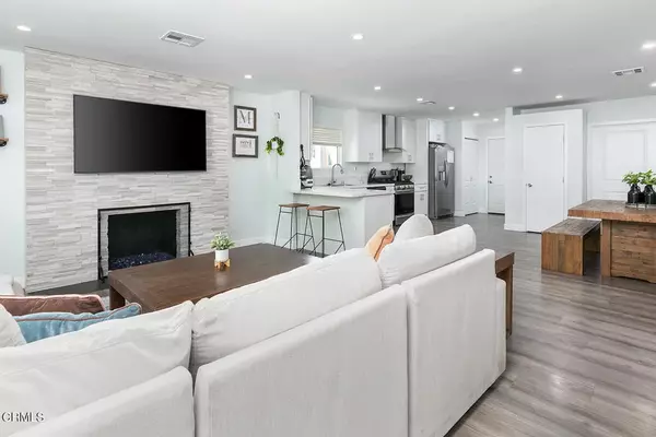 North Hollywood, CA 91605,6926 Alcove Avenue