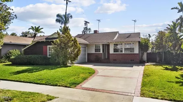 7650 Teesdale Avenue, North Hollywood, CA 91605
