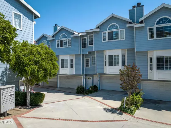 2350 Foothill Boulevard #11, La Canada Flintridge, CA 91011