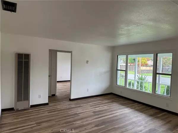 Oroville, CA 95965,32 La Cresenta