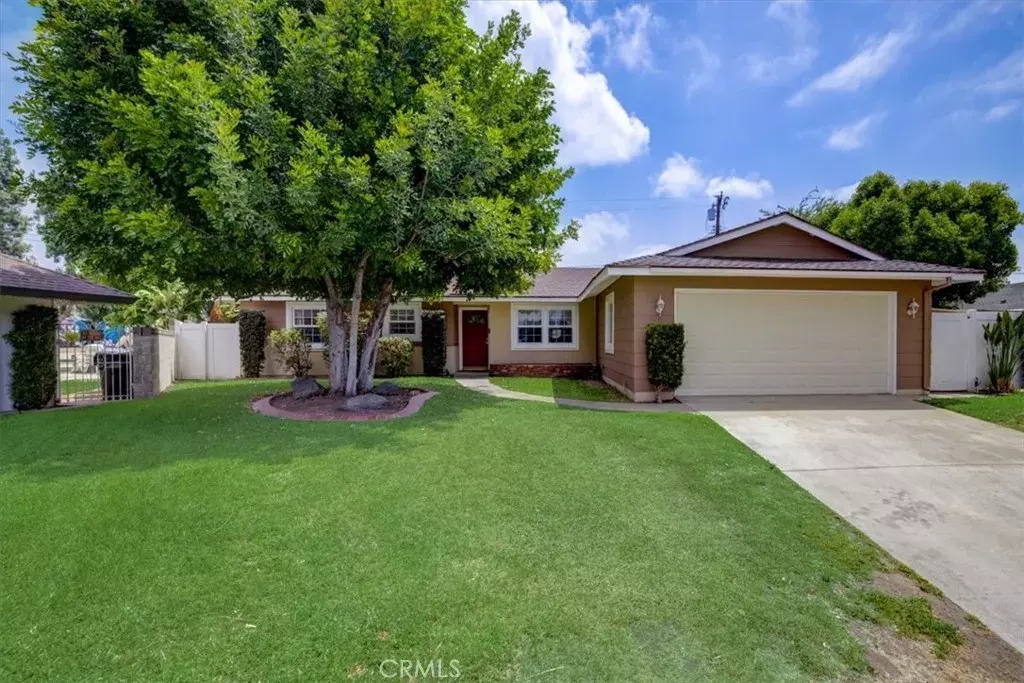 Pomona, CA 91767,1542 Canoga Place