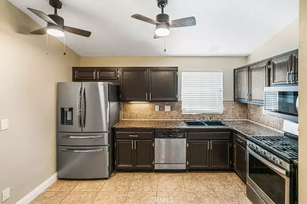 Perris, CA 92570,20065 Swallow Hill Circle