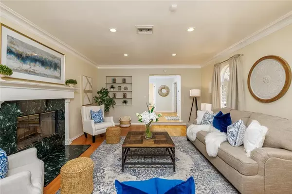 Studio City, CA 91604,12821 Halkirk Street