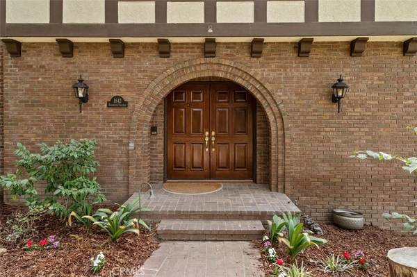 La Canada Flintridge, CA 91011,1842 Fairmount Avenue