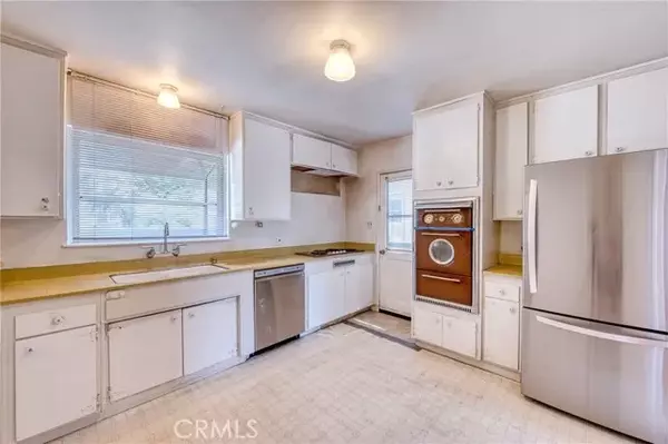 Sunland, CA 91040,8664 Le Berthon Street