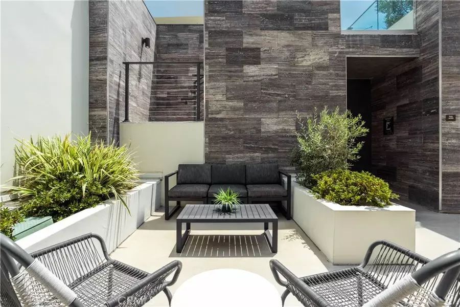 380 Cordova Street #403, Pasadena, CA 91101