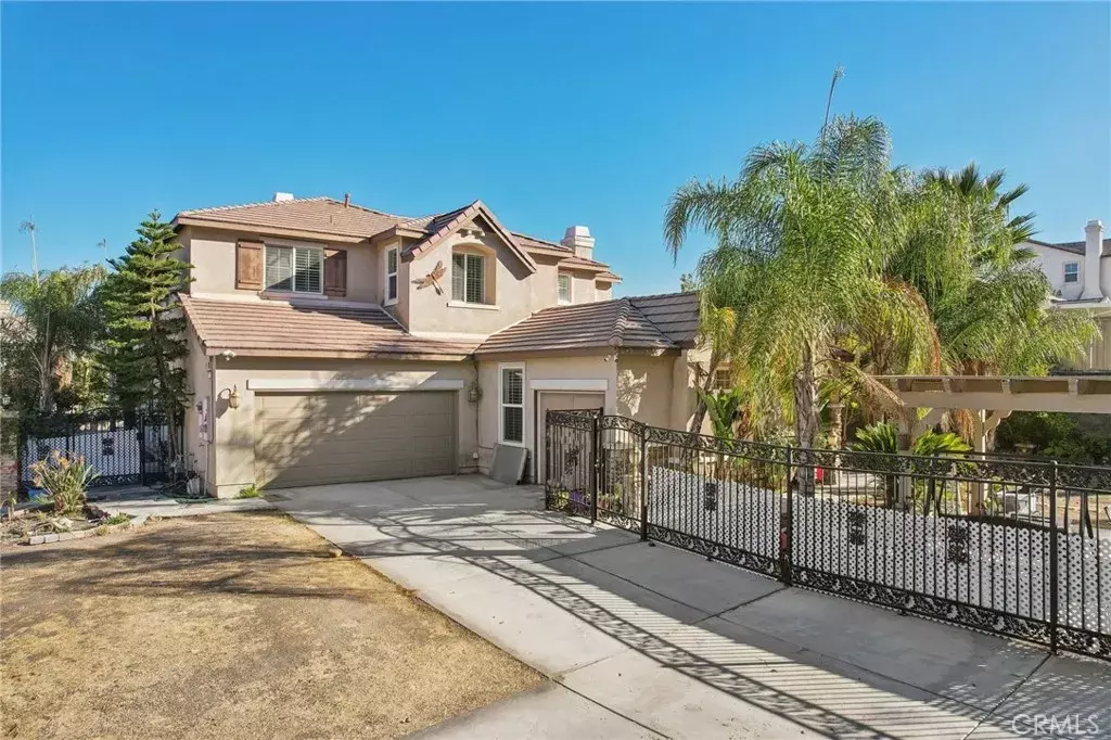 Lake Elsinore, CA 92532,12 Via Palmieki Court