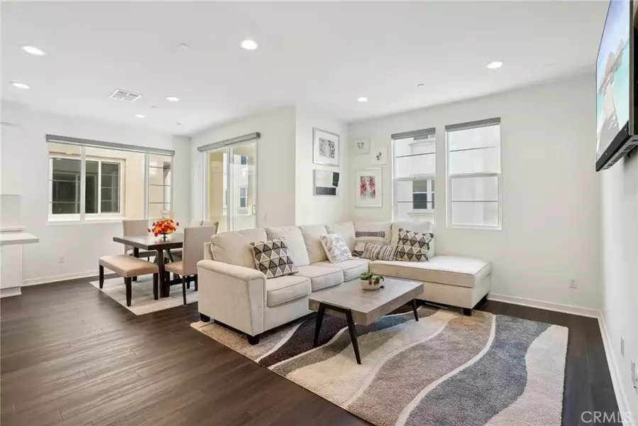 320 Ford Road, Costa Mesa, CA 92627