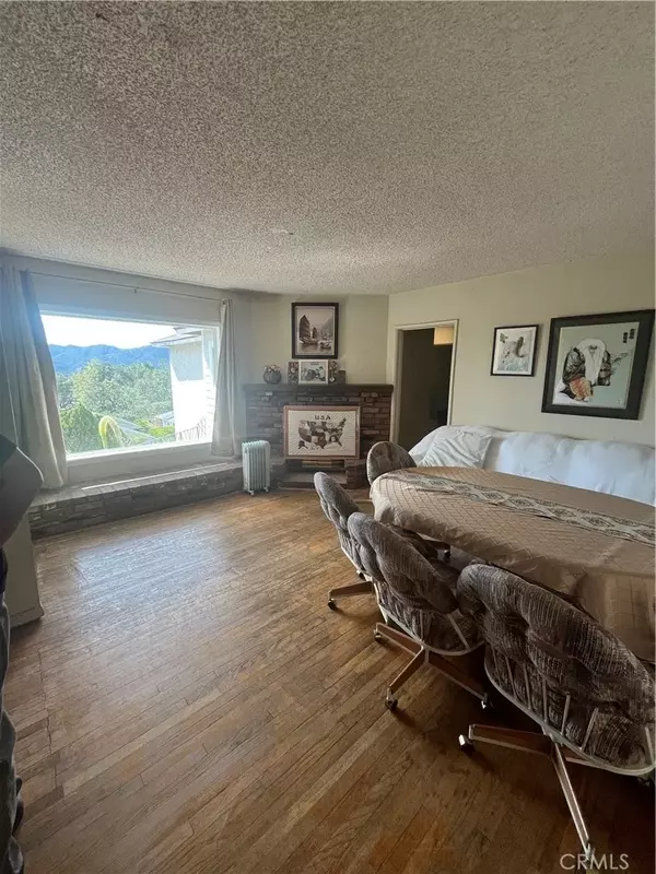 La Crescenta, CA 91214,3045 Highridge Road