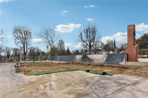 Altadena, CA 91001,3211 Fair Oaks