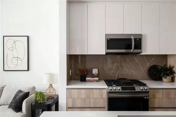 Los Angeles, CA 90012,118 Astronaut Ellison S Onizuka Street #504