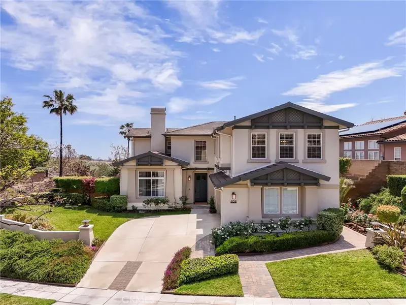 608 Chaparral Court, Altadena, CA 91001