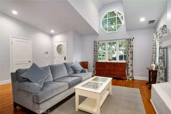 Pasadena, CA 91105,335 Sycamore Glen