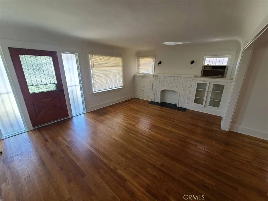 Montebello, CA 90640,141 S Greenwood Avenue