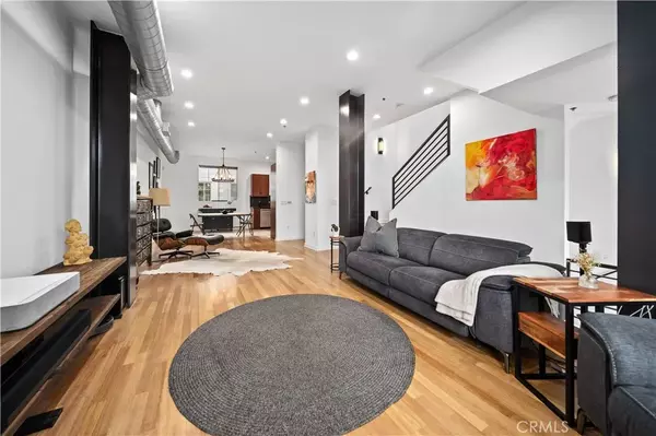 Playa Vista, CA 90094,5350 Playa Vista Drive #19