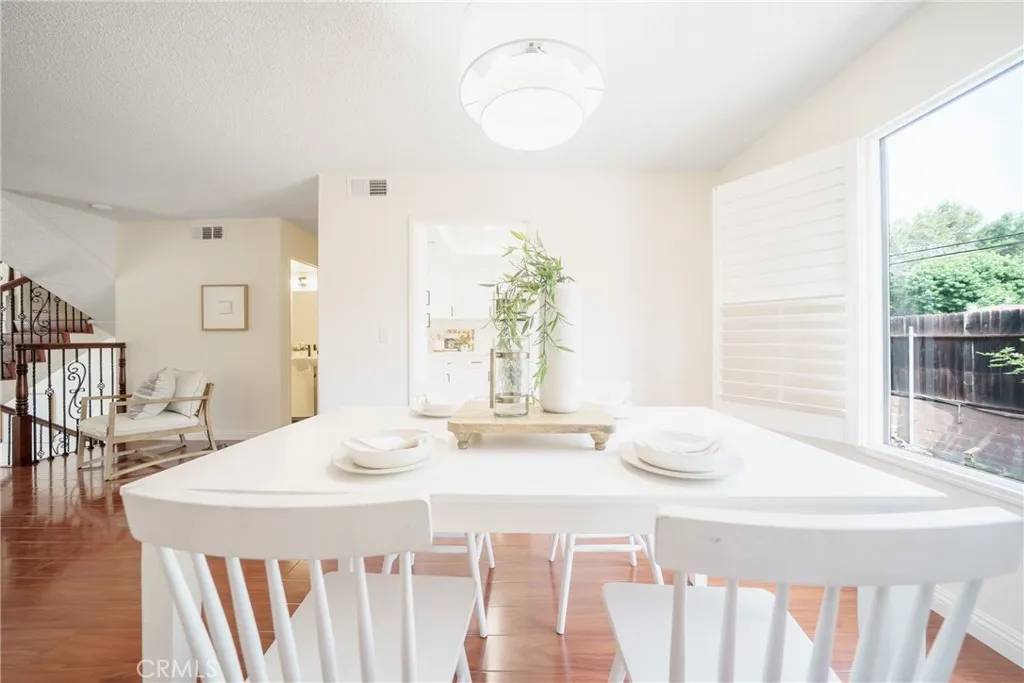 Duarte, CA 91010,1927 Huntington Dr. #C