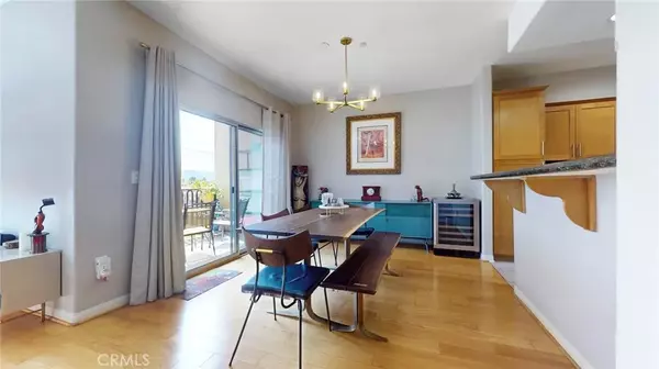 North Hollywood, CA 91601,4821 Bakman Avenue #405