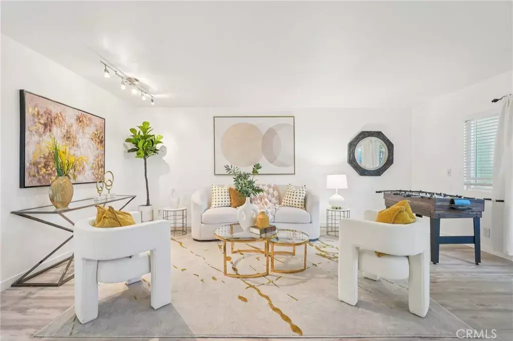 Culver City, CA 90230,4911 Indian Wood Road #510