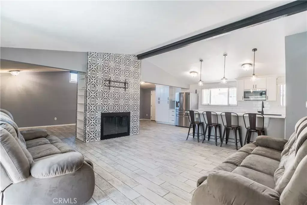 Montclair, CA 91763,4552 La Deney Street