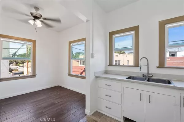 Long Beach, CA 90802,723 E 3rd #16