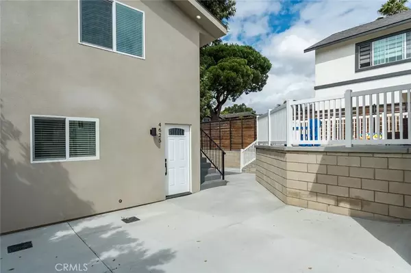 La Crescenta, CA 91214,4625 La Crescenta Avenue #A