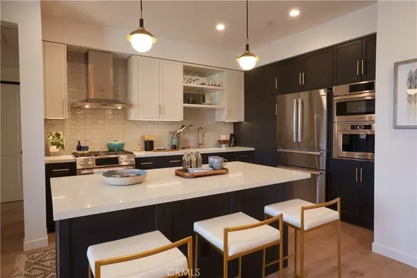 Los Angeles, CA 90019,1333 S Orange Grove Avenue #311