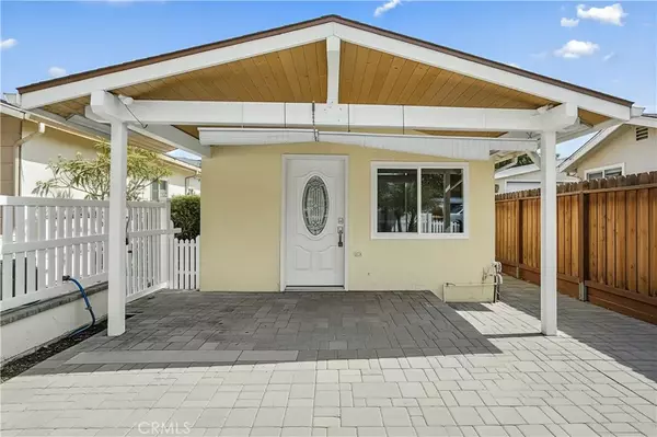 San Pedro, CA 90731,2712 S Carolina