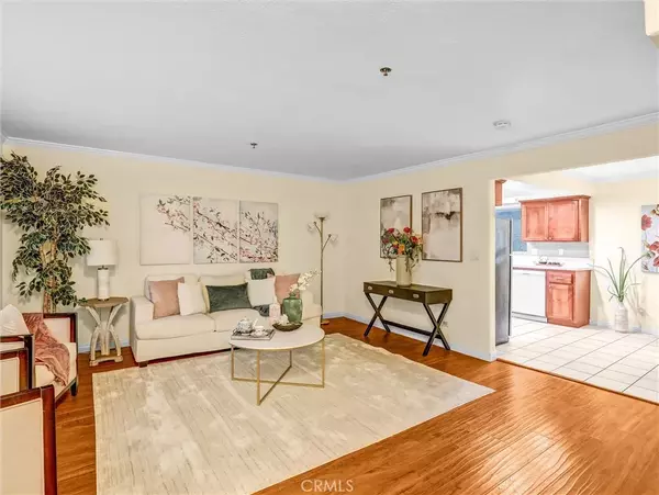 Alhambra, CA 91801,25 Palmetto Drive #E