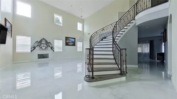 Van Nuys, CA 91406,6937 Kian Court