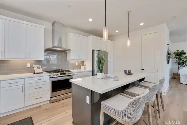 San Luis Obispo, CA 93401,393 Mesa Way