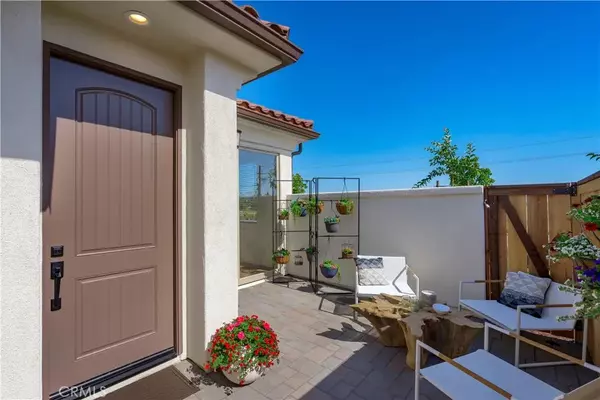 San Luis Obispo, CA 93401,393 Mesa Way