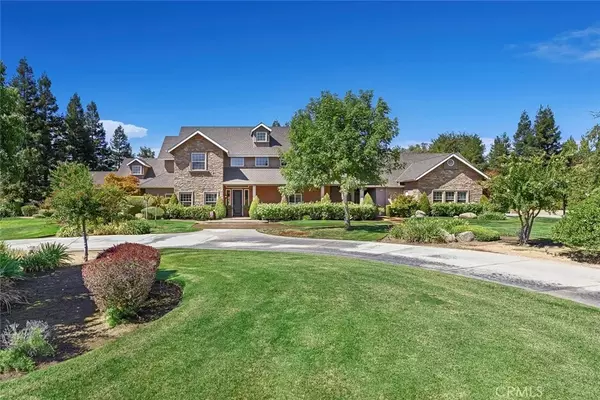 6789 N Blackhawk Lane, Clovis, CA 93619