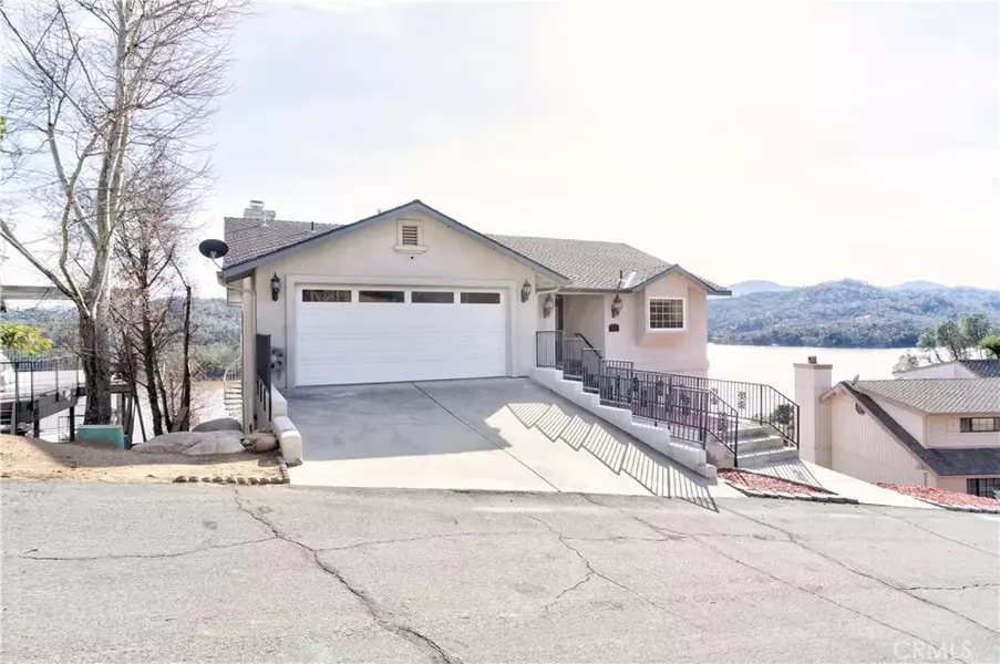 8736 Bluff Court, Bradley, CA 93426