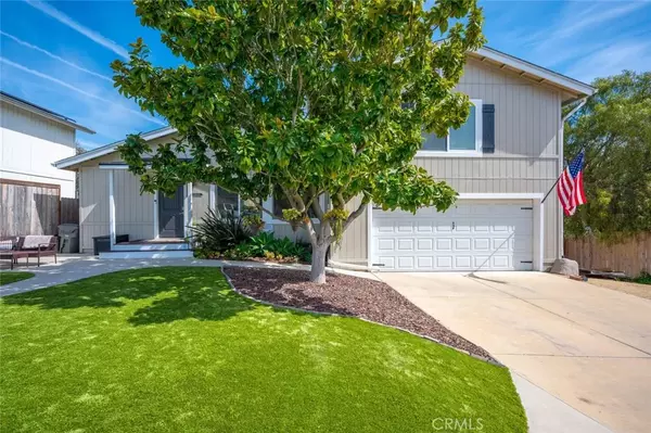 Pismo Beach, CA 93449,115 Holly Way