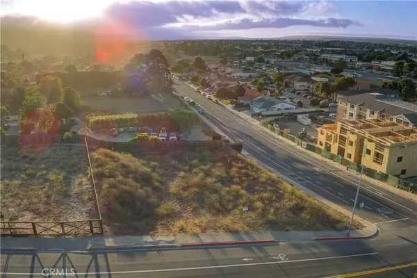 209 S 7th Street, Lompoc, CA 93436