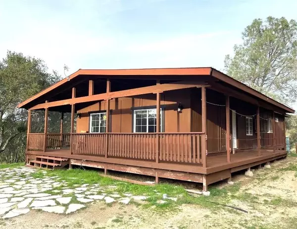 9330 Horseshoe Canyon Road, Creston, CA 93432