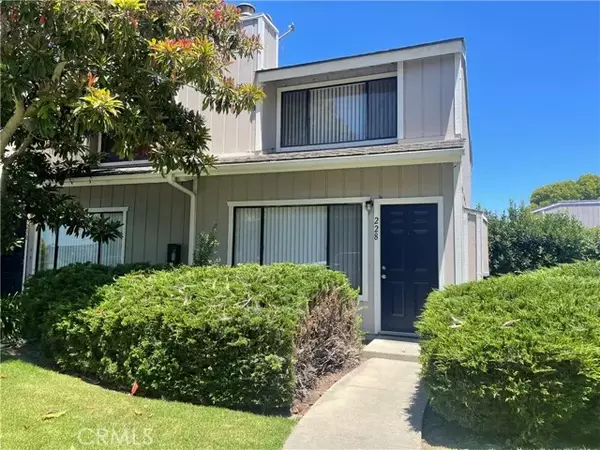 228 N R Street, Lompoc, CA 93436